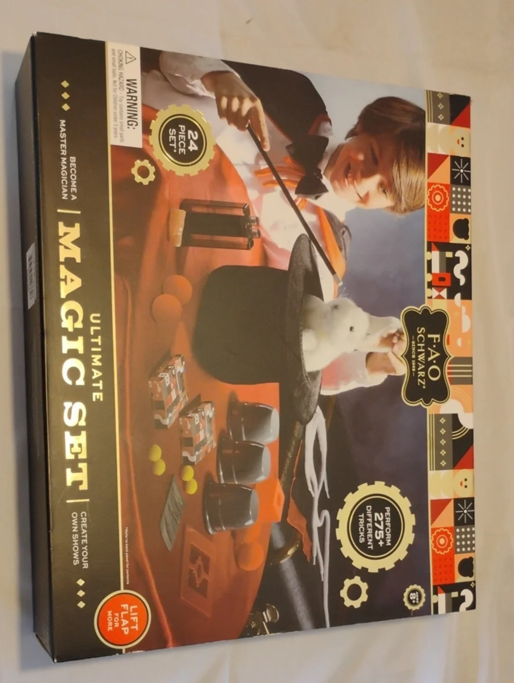 FAO Schwarz Ultimate Magic Set 24-Piece Master Magician Kit